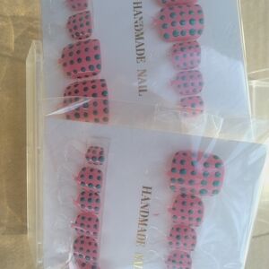 Handmade Pink Polka Dot Press-On Toe Nails